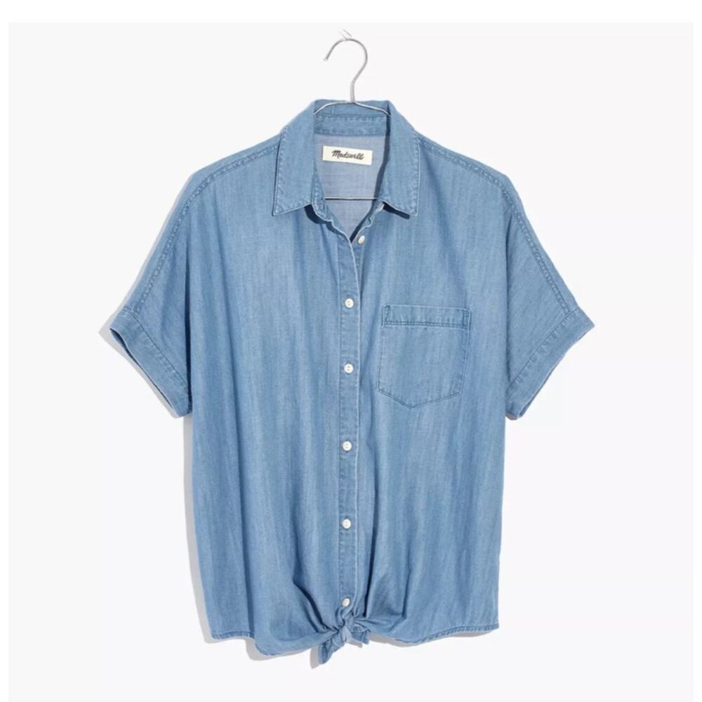 Madewell Chambray denim short sleeved shirt with tie‎ front women's size small